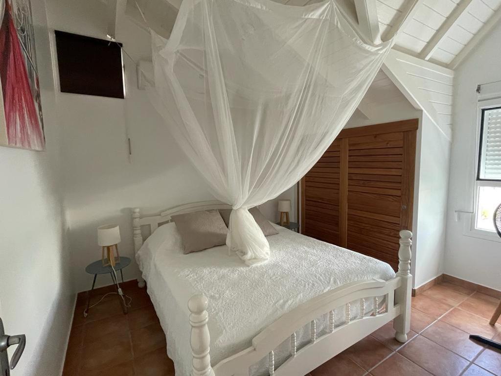 Villa Ste Marthe Avec Piscine, Grande Terrasse, Jardin Intime Et Citerne D'Eau Saint-Francois  Ngoại thất bức ảnh